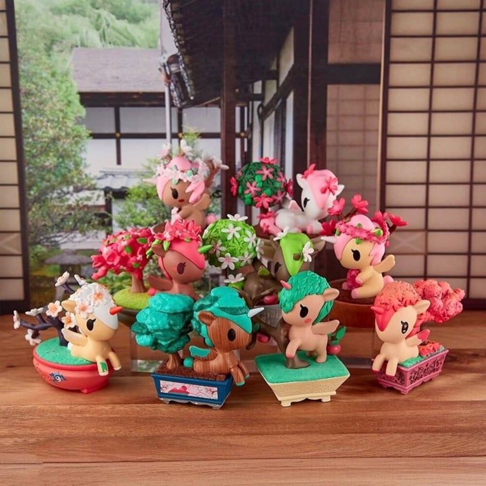 tokidoki Plum Blossom Bonsai Unicorno from Botanical Bonsai Unicorno Series - Picture 2 of 3